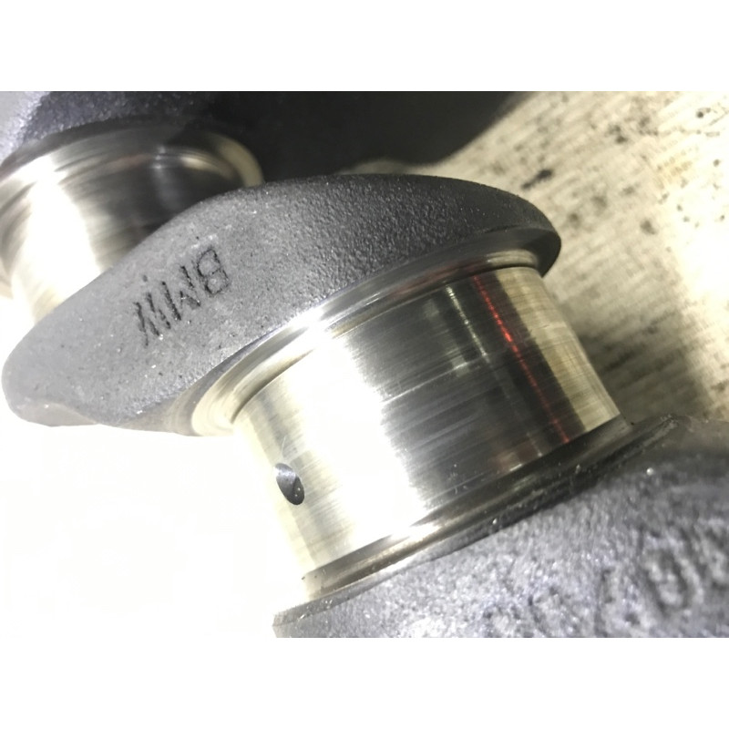 Коленвал (двигатель и элементы) BMW 3-series E30 1268149