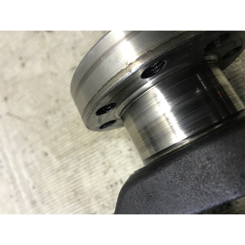 Коленвал (двигатель и элементы) BMW 3-series E30 1268149