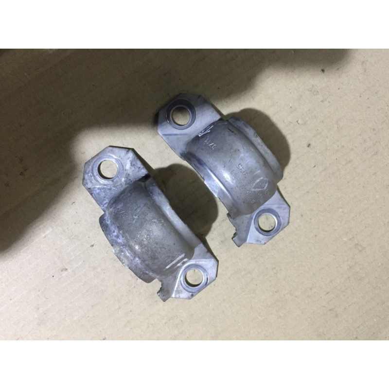 Скоба стабилизатора (подвеска) BMW 5-series F10 2013 N63B44 31356775444