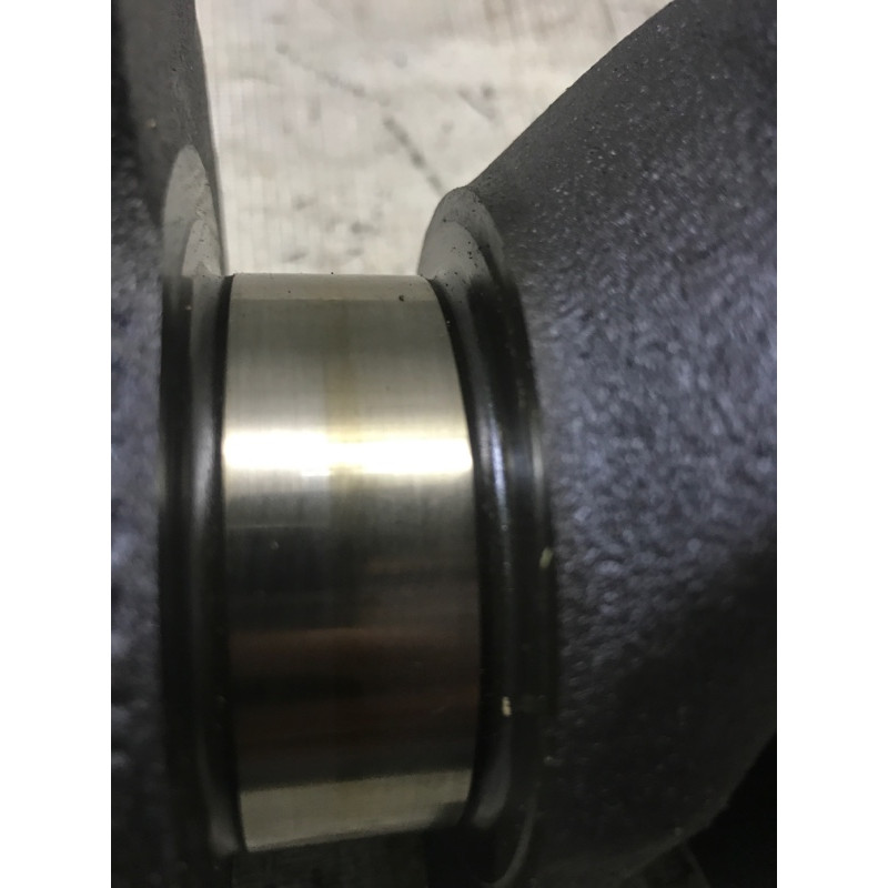 Коленвал (двигатель и элементы) BMW 3-series E36 11211705852