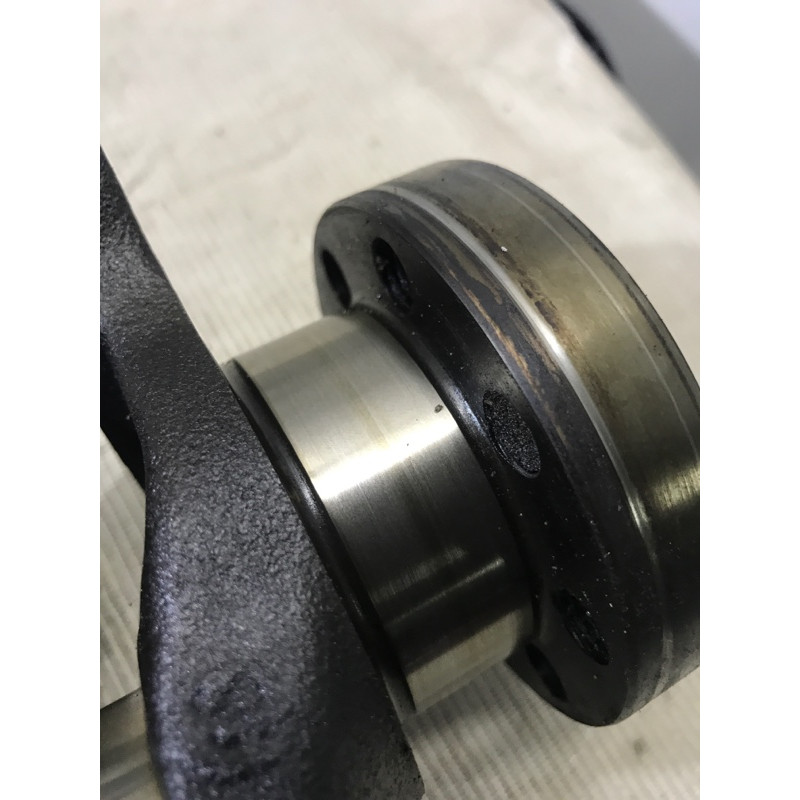 Коленвал (двигатель и элементы) BMW 3-series E36 11211705852