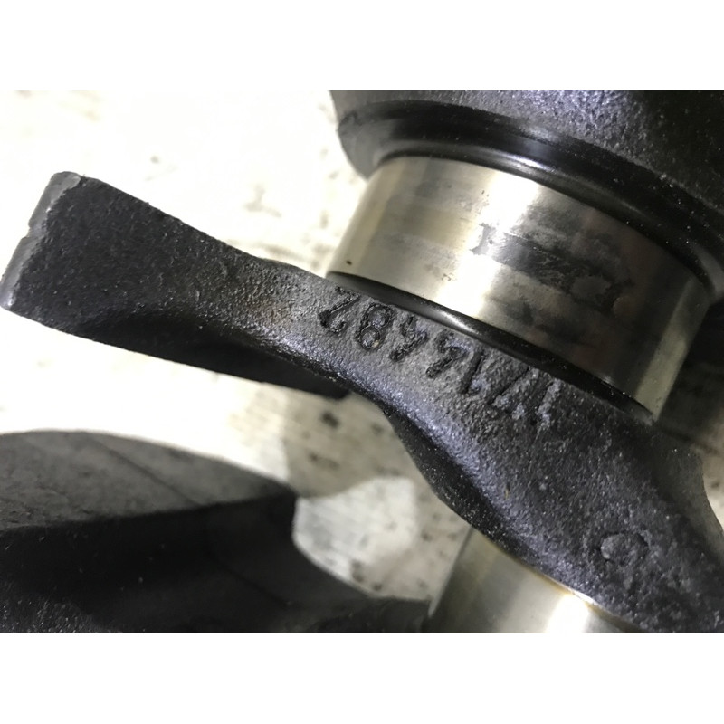 Коленвал (двигатель и элементы) BMW 3-series E36 11211705852