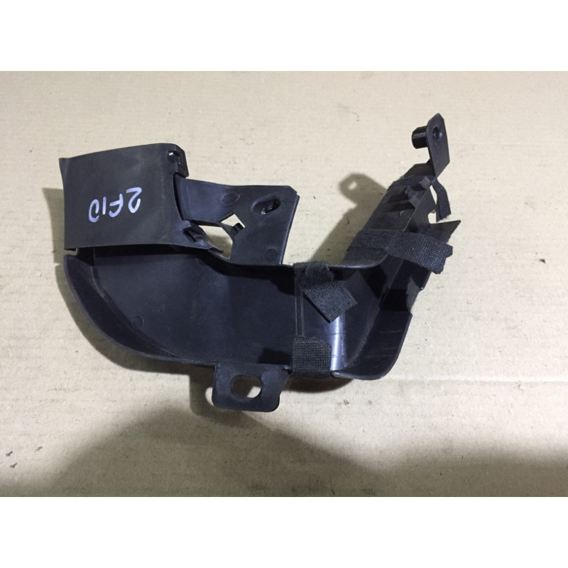 Пластик підкапотний (кузов і елементи) BMW 5-series F10 2013 N47D20 61139168429