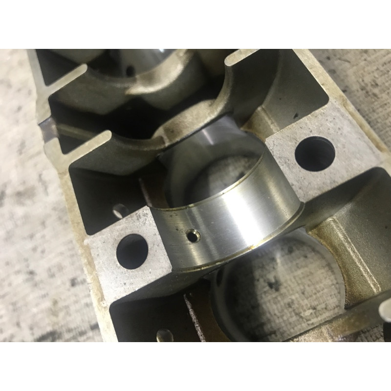 Опорная планка распредвала (двигатель и элементы) BMW 5-series E34 1738304