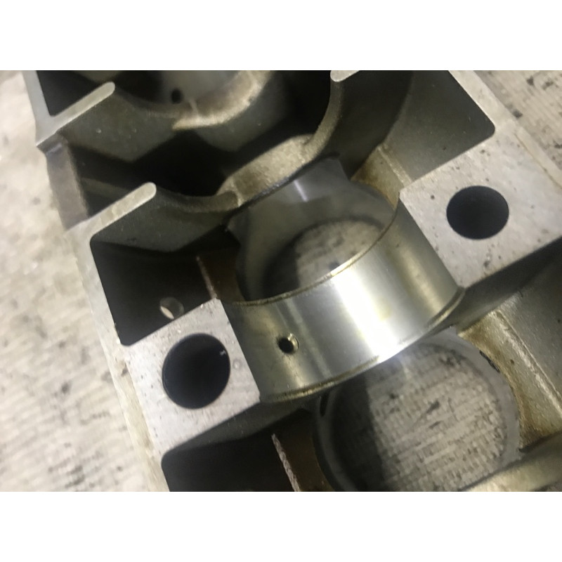 Опорная планка распредвала (двигатель и элементы) BMW 5-series E34 1738304