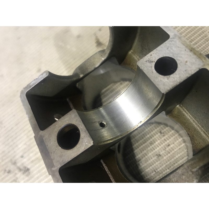 Опорная планка распредвала (двигатель и элементы) BMW 5-series E34 1738304