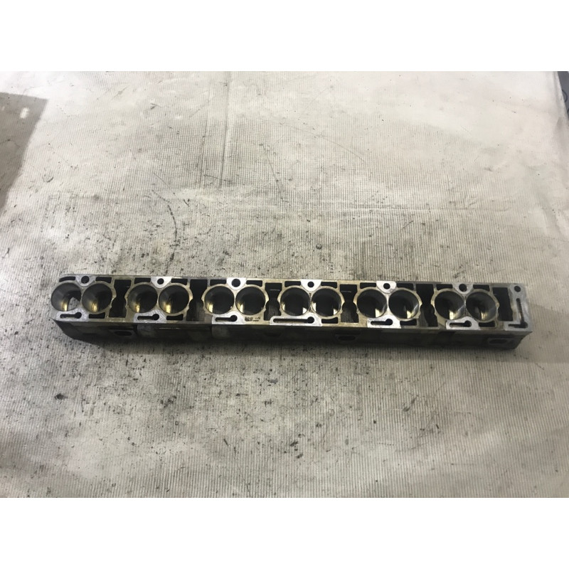 Опорная планка распредвала (двигатель и элементы) BMW 5-series E34 11121744144