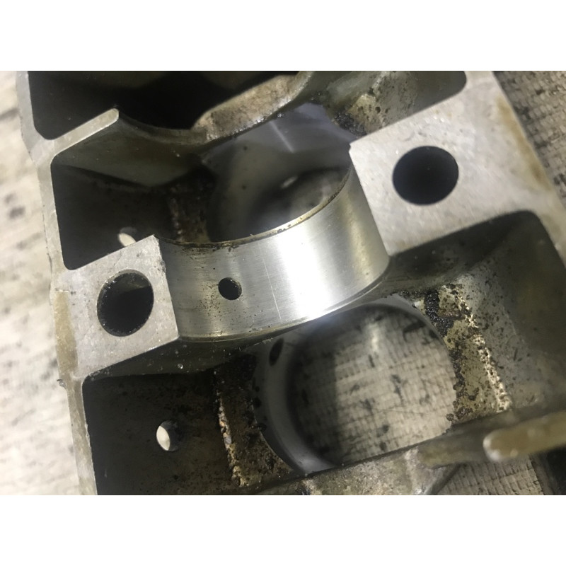 Распредвал (двигатель и элементы) BMW 3-series E36 11121744141