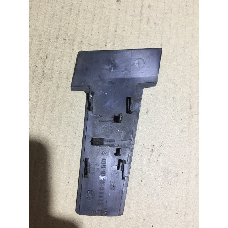 Заглушка центральной стойки (салон) BMW 3-series E30 M21d24 51431916681