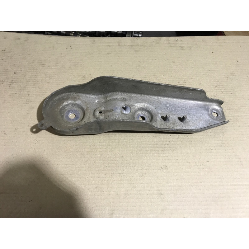 Кронштейн балки (подвеска) BMW 5-series F10 2013 N47D20 33326776150