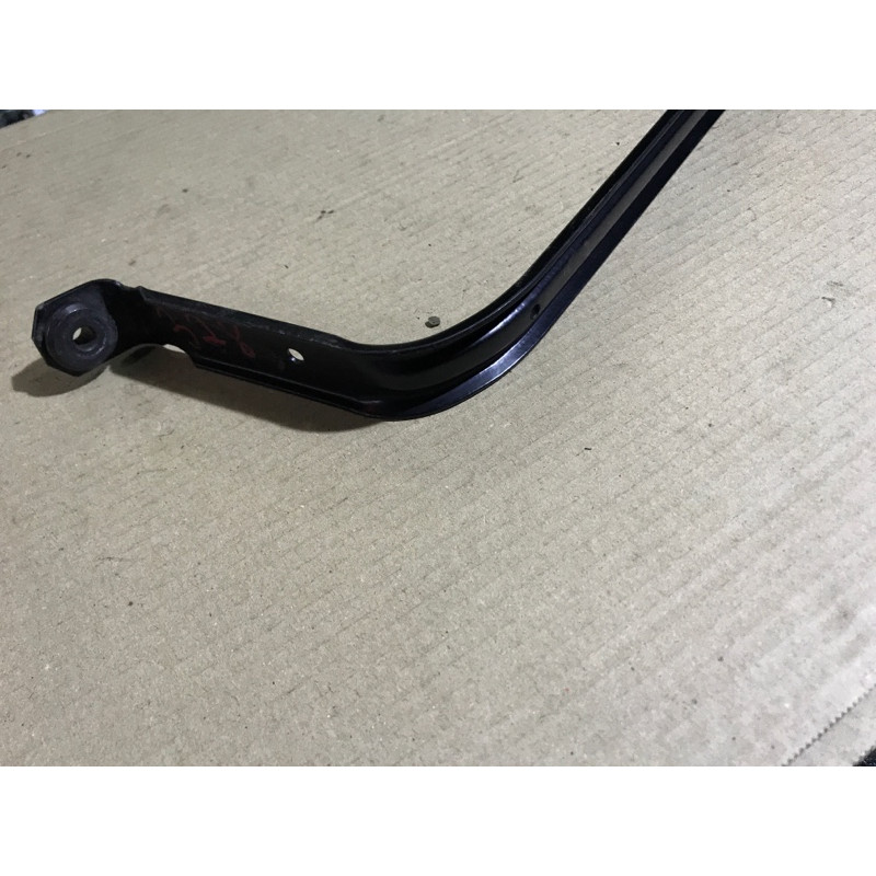 Крепление топливного бака (топливная система) BMW 3-series F30 16 11 7 260 945