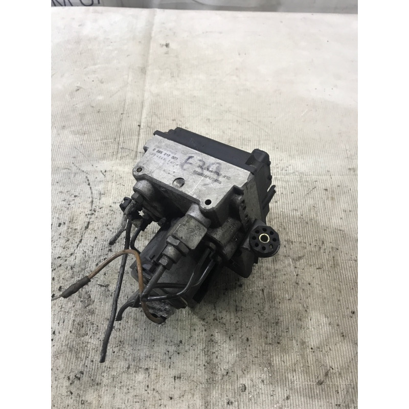 Блок abs (тормозная система) BMW 5-series E39 34511090910
