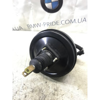 Вакуумний підсилювач гальм