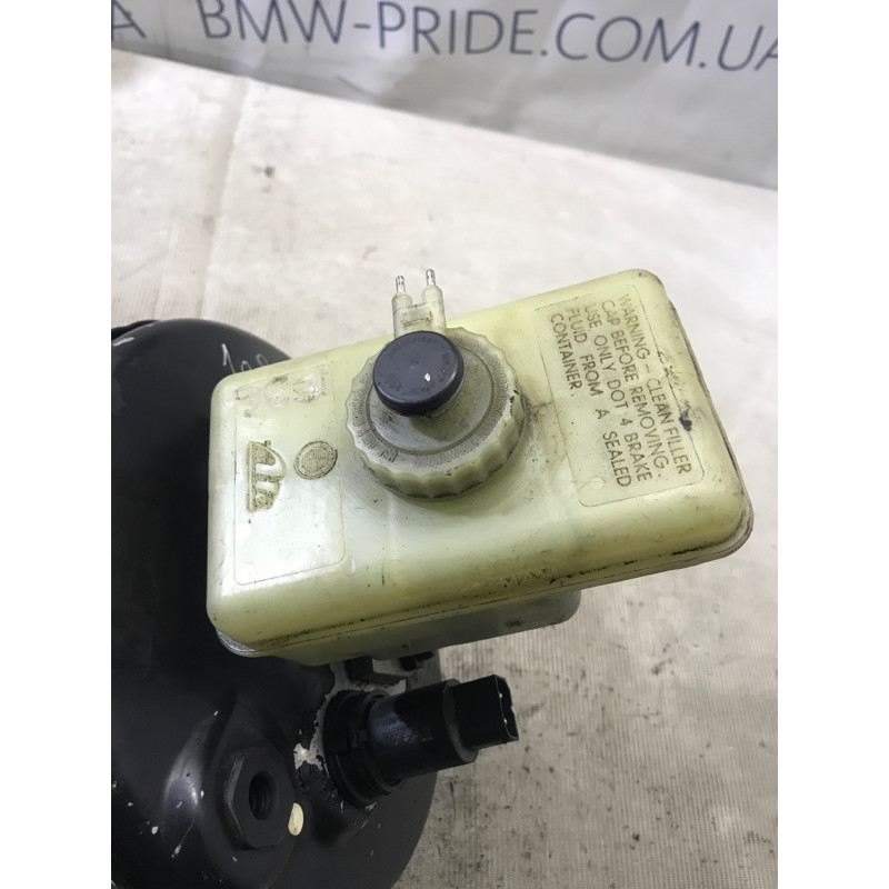 Бачок тормозной жидкости (тормозная система) BMW 3-series E36 M40B18 34321159183