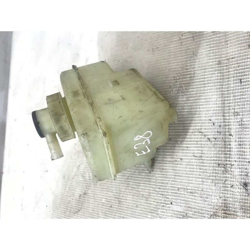 Бачок тормозной жидкости (тормозная система) BMW 7-series E38 34321161749