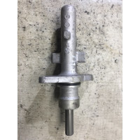 Главный тормозной цилиндр