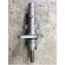 Главный тормозной цилиндр