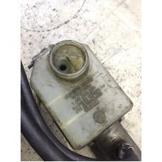 Бачок тормозной жидкости