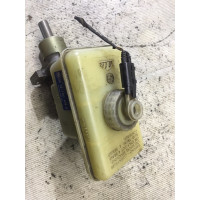 Бачок тормозной жидкости