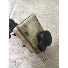 Бачок тормозной жидкости