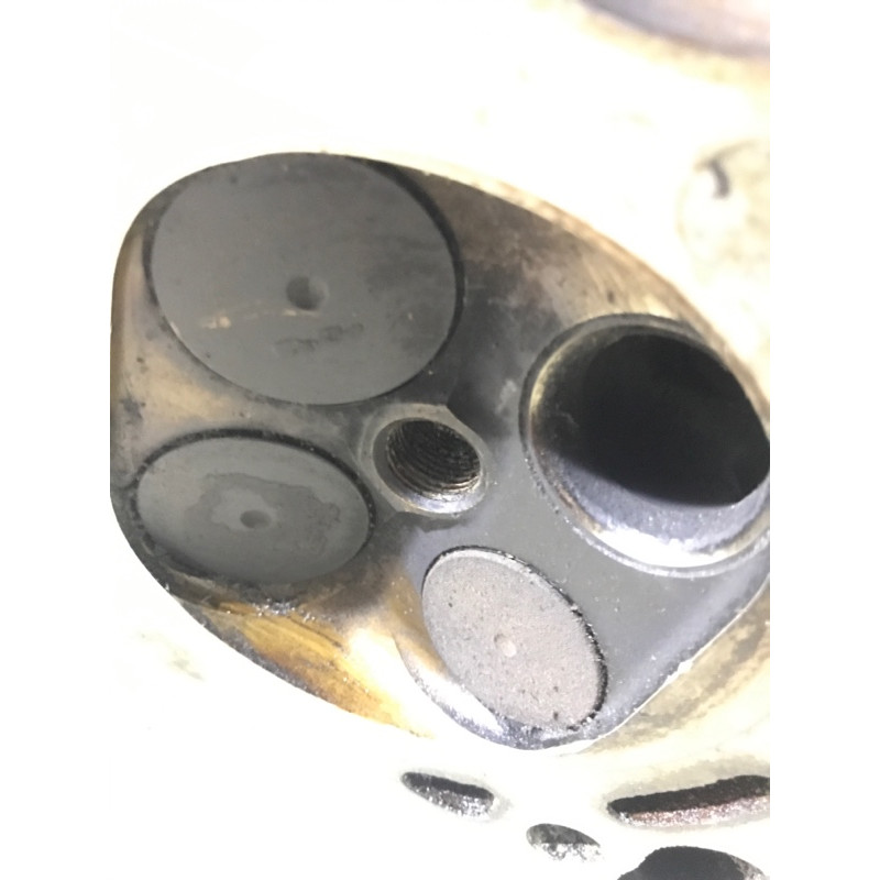 Головка блока цилиндров (двигатель и элементы) BMW 7-series E38 1729334