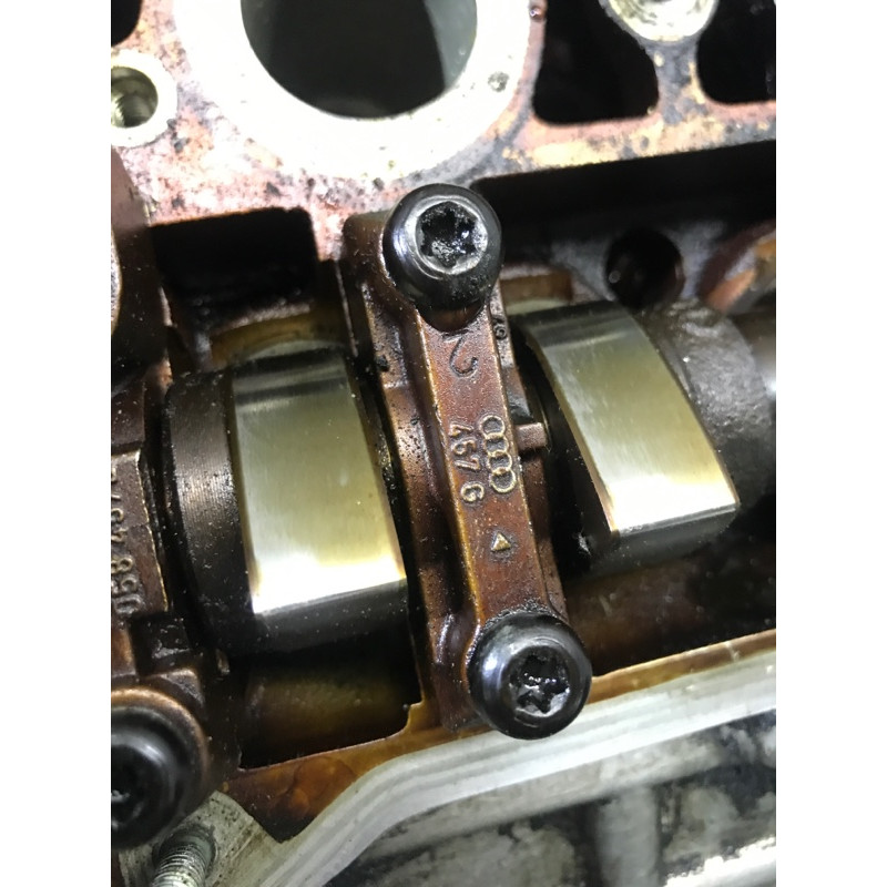 Головка блока цилиндров (двигатель и элементы) AUDI A4 B6 2.4BDV 078103379