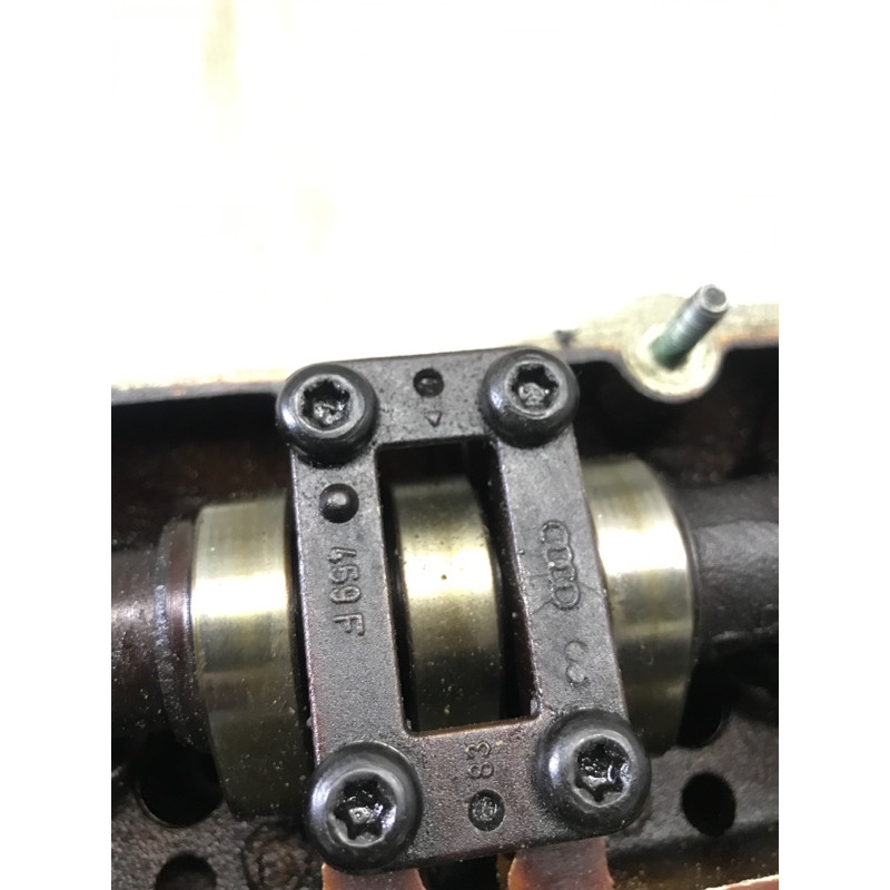 Головка блока цилиндров (двигатель и элементы) AUDI A4 B6 2.4BDV 078103379