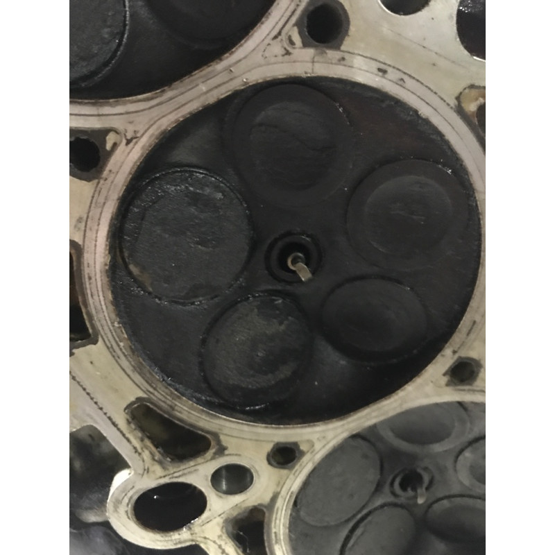 Головка блока цилиндров (двигатель и элементы) AUDI A4 B6 2.4BDV 078103373