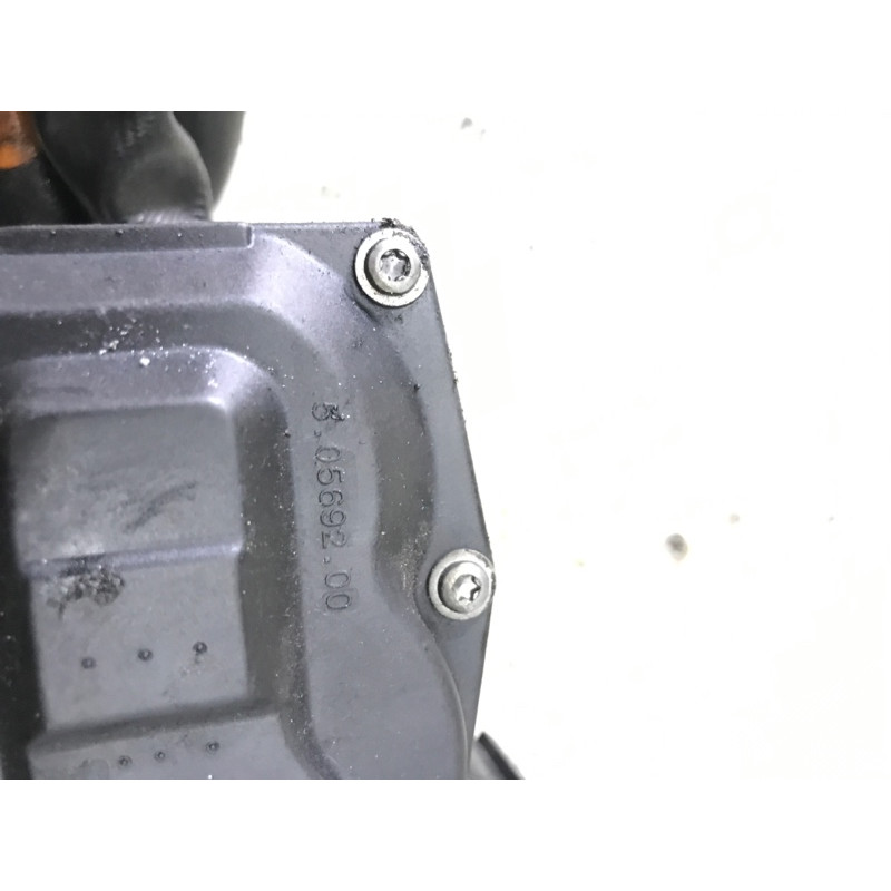 Дроссельная заслонка (электрика двигателя) Opel Insignia A 2009 2.0 DTH 55564164