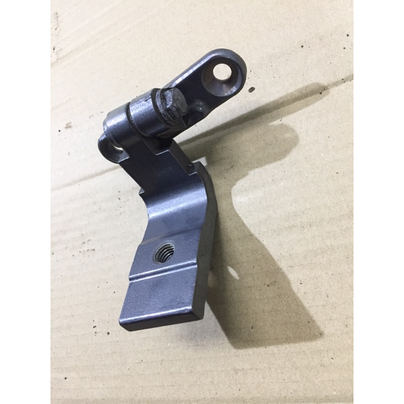 Петля двери (кузов и элементы) BMW 5-series F10 2013 N63B44 7185636