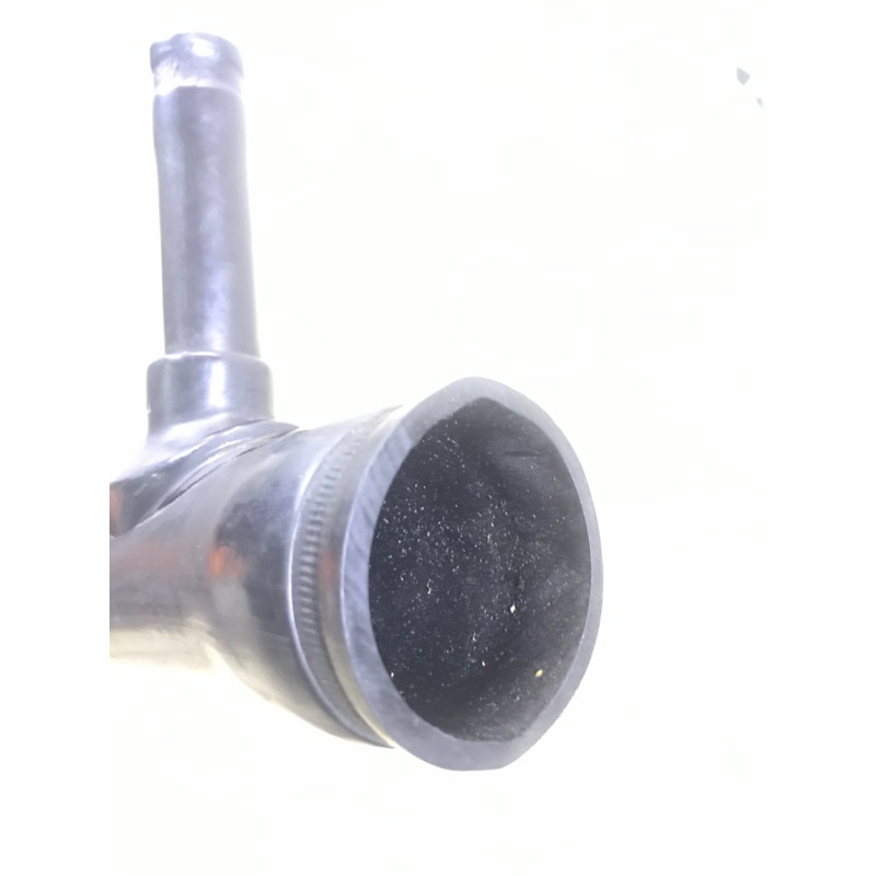 Патрубок (система охлаждения) BMW 3-series E30 M21d24 11 61 2 240 871