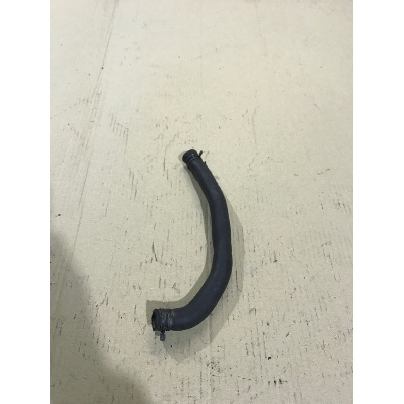 Патрубок (система охлаждения) AUDI A4 B6 2003 1.8 BFB 06B1210585