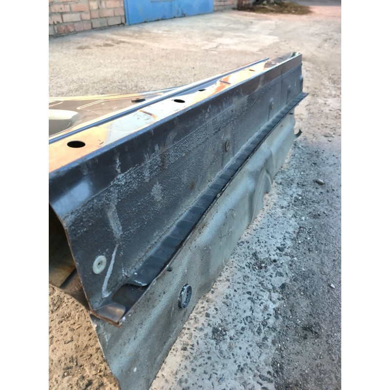 Центральна стійка кузова (кузов і елементи) BMW 5-series F10 2013 N63B44 41217240478