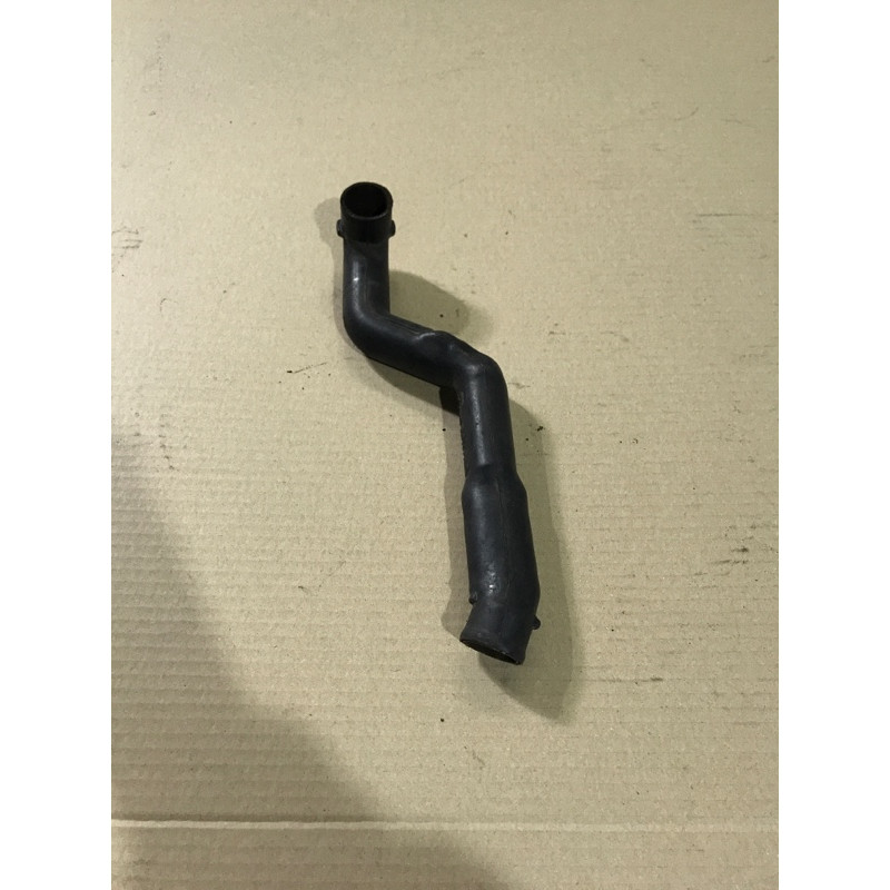 Патрубок (система охлаждения) BMW 7-series E38 11721742135