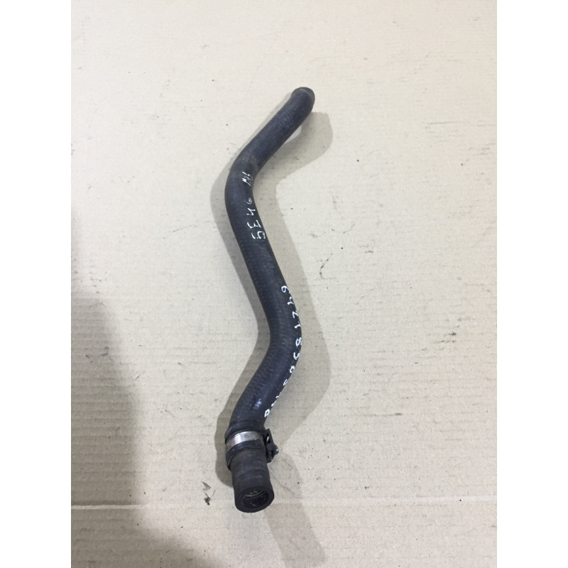 Патрубок (система охлаждения) BMW 3-series E46 M43b18 64218363198