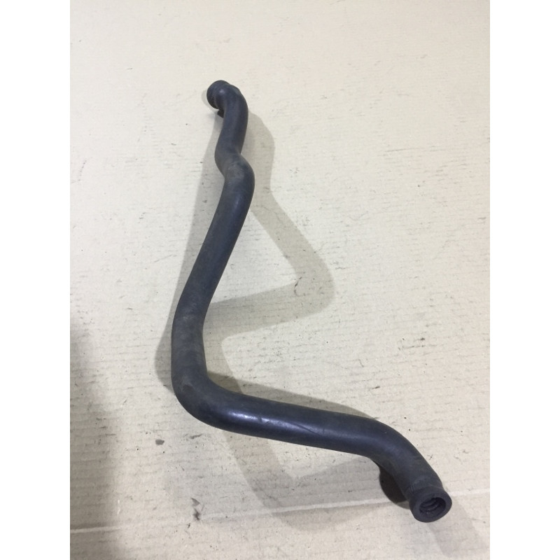 Патрубок (система охлаждения) BMW 5-series E34 64211389652