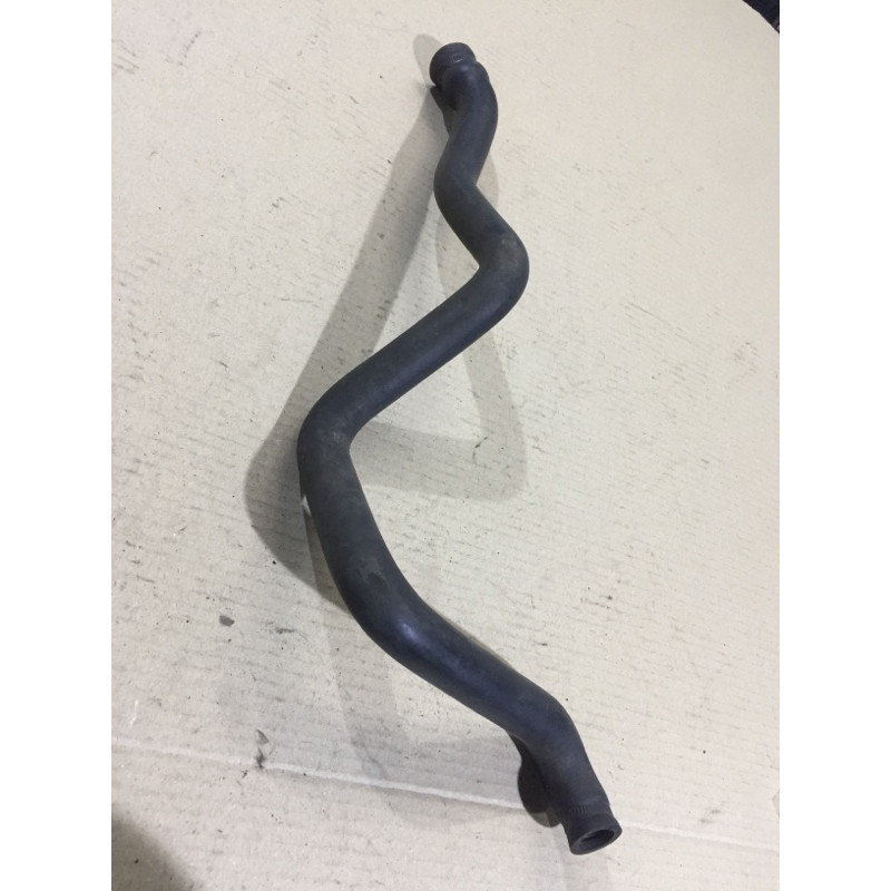 Патрубок (система охлаждения) BMW 5-series E34 64211389652