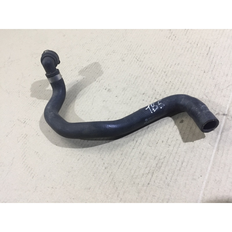 Патрубок (система охлаждения) Volkswagen Passat B5 2003 1.9 TDI 8D0819373N