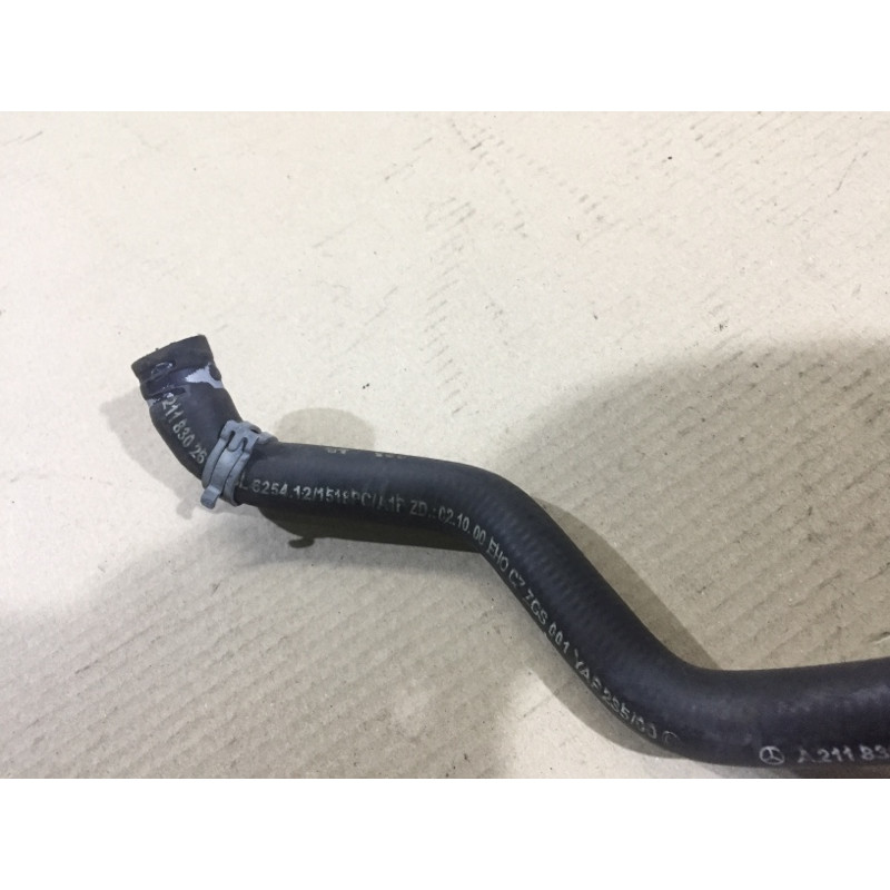 Патрубок (система охлаждения) Mercedes-Benz E-class W211 2006 3.2 M112.946 A2118302615