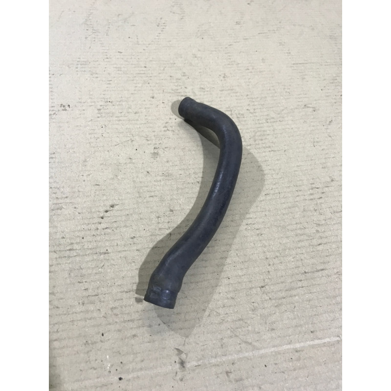 Патрубок (система охлаждения) BMW 5-series E34 64211384712