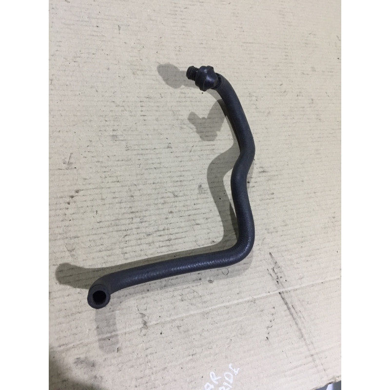 Патрубок (система охлаждения) BMW 3-series E46 34331165018