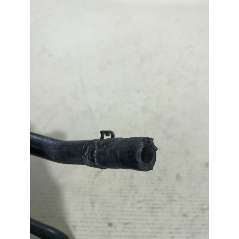 Патрубок (система охлаждения) Volkswagen Passat B5 2003 1.9 TDI 8D0121107M