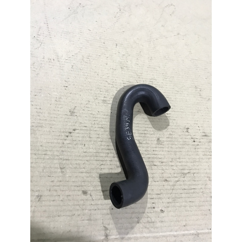 Патрубок (система охлаждения) BMW 5-series E39 2001 M57d30 13712248532