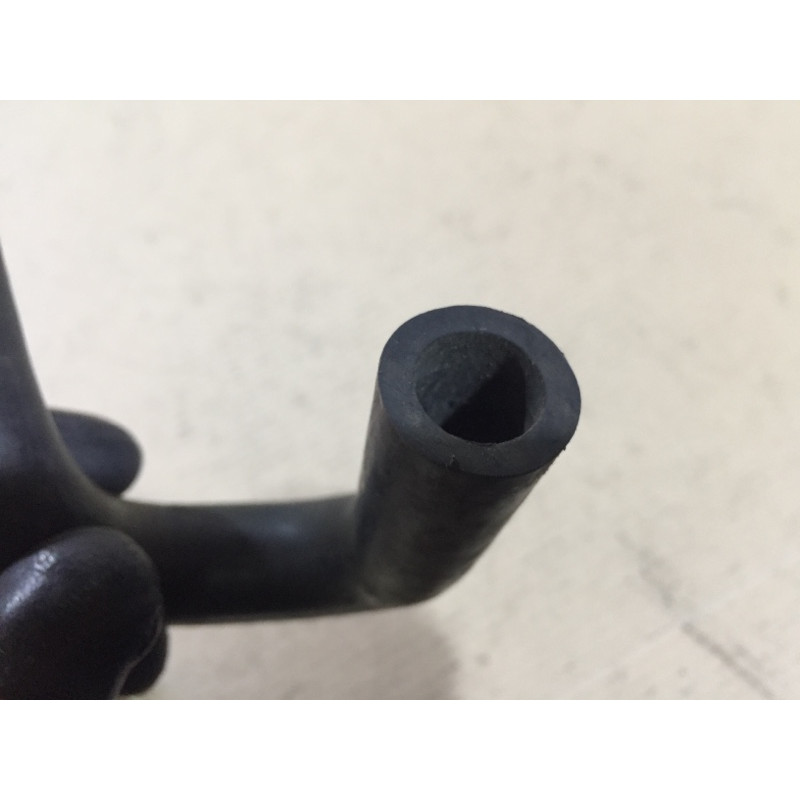 Патрубок (система охлаждения) BMW 5-series E34