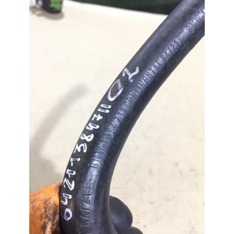 Патрубок (система охлаждения) BMW 5-series E34 64211384711