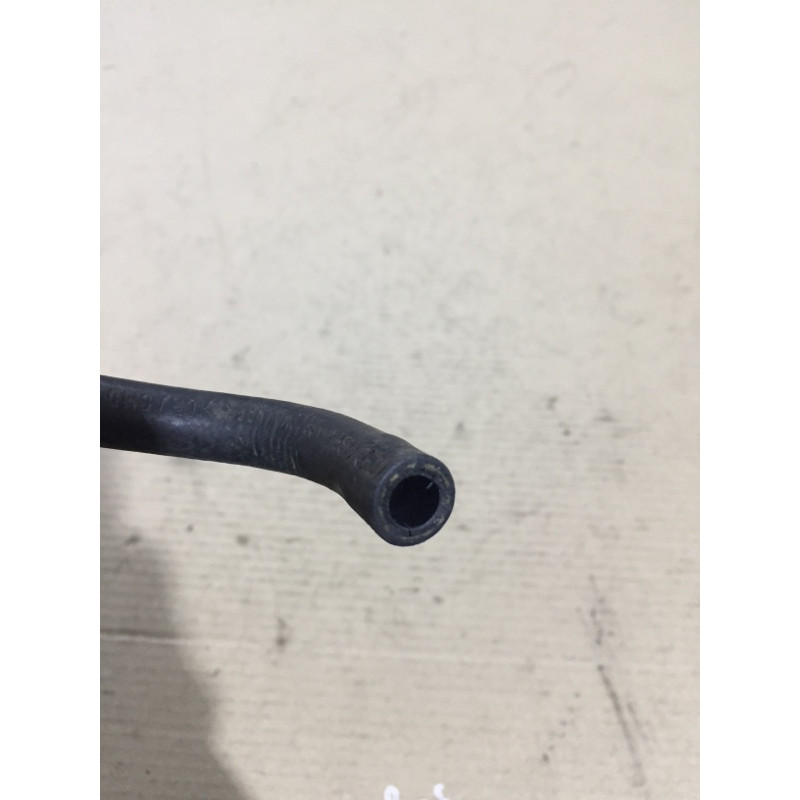 Патрубок (система охлаждения) BMW 5-series E34 13901735176