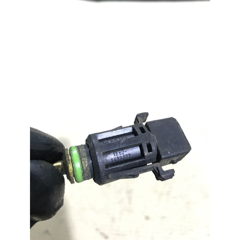 Датчик температуры (электрика / датчики) BMW 5-series E60 M54b30 13621433077