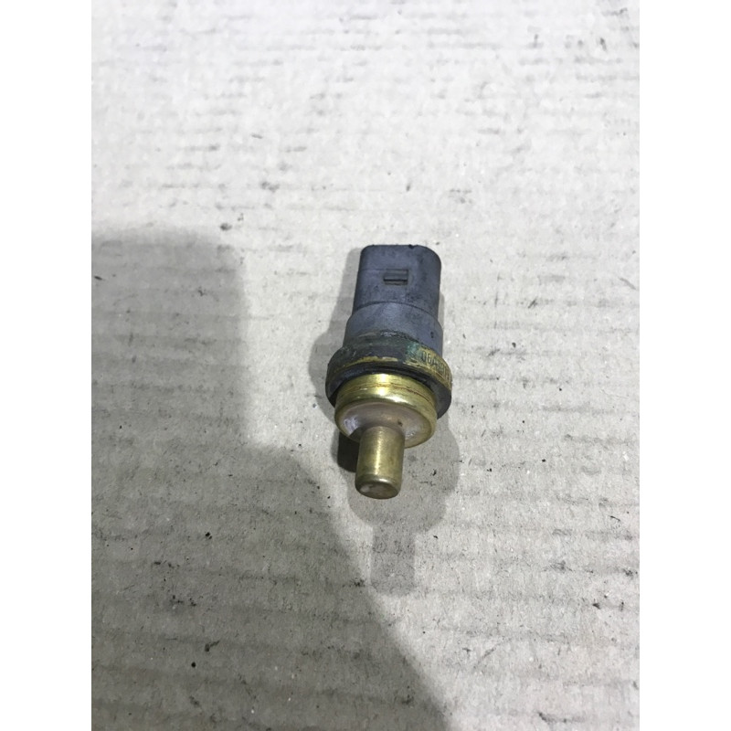 Датчик температуры (электрика / датчики) AUDI A4 B6 2.4BDV 06A919501