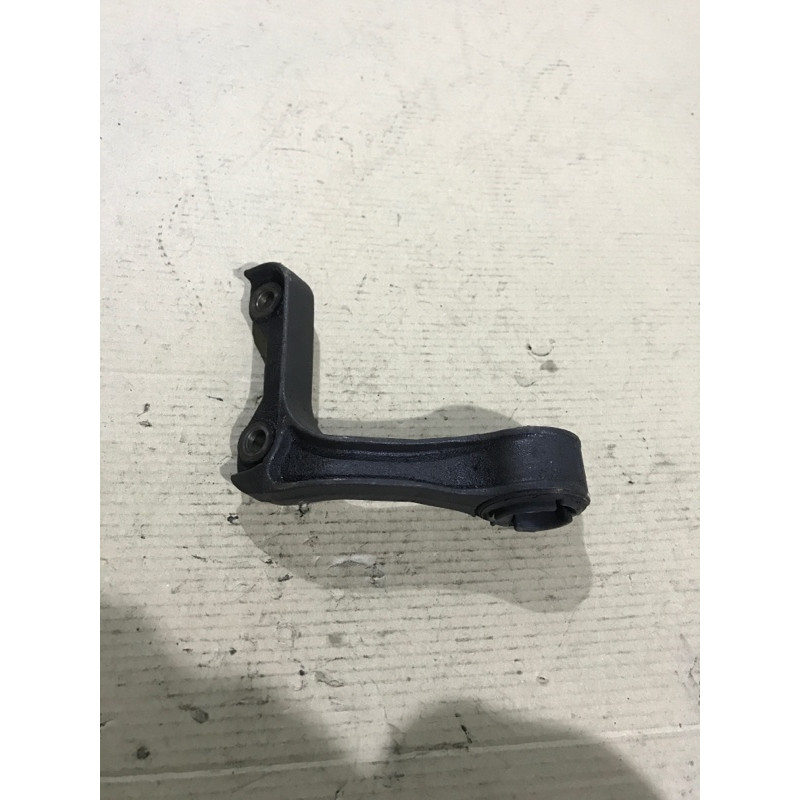 Кронштейн (двигатель и элементы) KIA Sorento BL 2005 2.5 CRDI