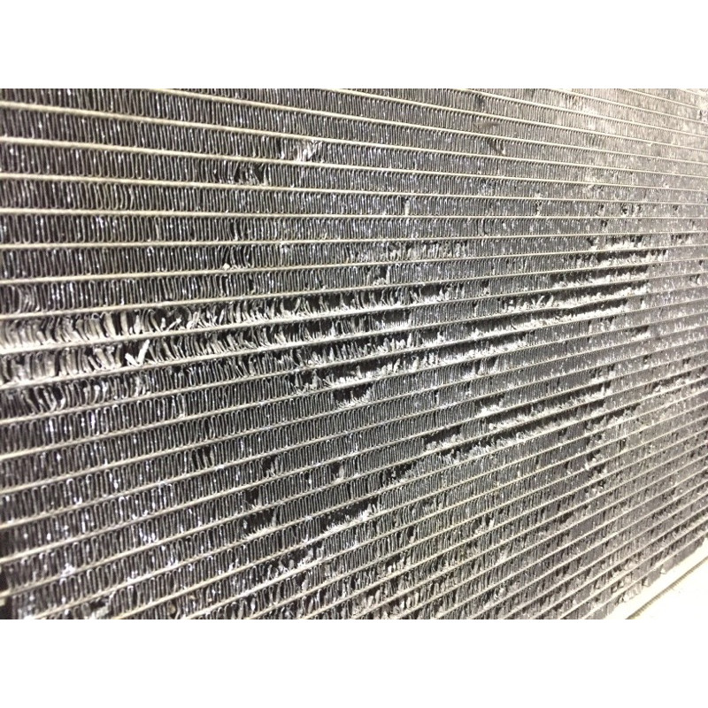 Радиатор кондиционера (отопление и кондиционирование) AUDI A4 B6 2003 1.8 BFB 8E0260403D